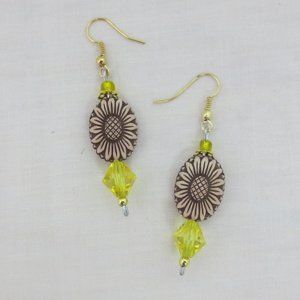 New Hand Crafted Yellow Sunflower Dangle Earrings